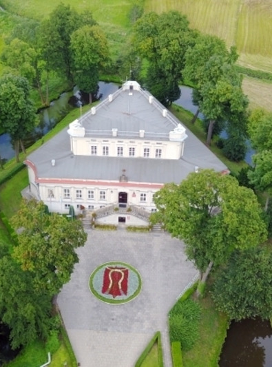 Pałac Sułkowskich we Włoszakowicach