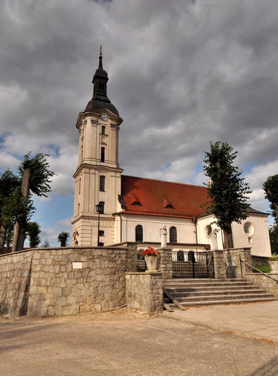 SANKTUARIUM MATKI BOŻEJ POCIESZENIA W GÓRCE DUCHOWNEJ
